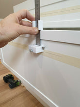 Load image into Gallery viewer, Shaker door Handle jig toledo Ruler 300mm Festool kitchen installation